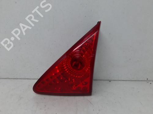 Højre baglygte PEUGEOT 3008 I MPV (0U_) 2.0 HDi 150 / BlueHDi 150 (150 hp) 31272069