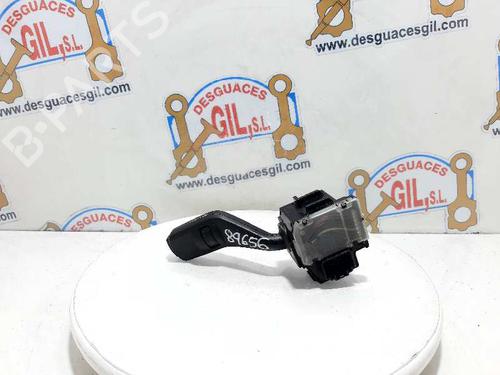 Used Steering column stalk FORD FOCUS II (DA_, HCP, DP) [2004-2013]  20813920
