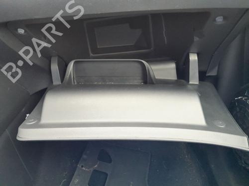Used Glove box PEUGEOT 2008 II (UD_, US_, UY_, UJ_, UR_, UC_) [2019-2025]  28276181