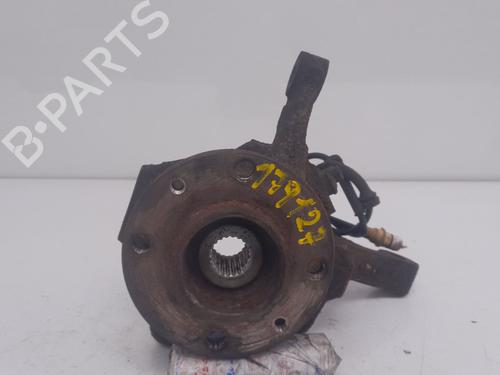 Used Right front steering knuckle Right front steering knuckle RENAULT CLIO II (BB_, CB_) [1998-2016] 34129180 34129180
