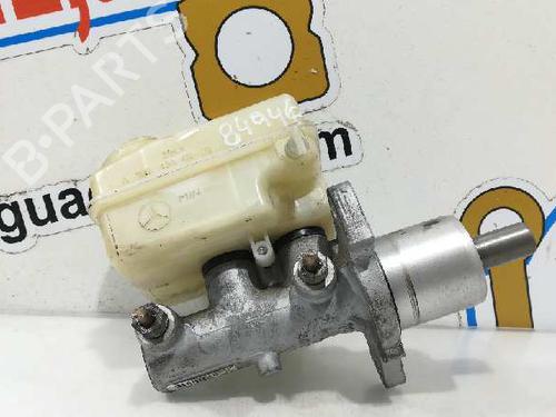 Used Brake master cylinder MERCEDES-BENZ B-CLASS Sports Tourer (W245) B 200 CDI (245.208) (140 hp) 20813507