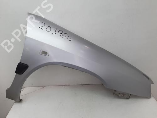 Used Right front fenders Right front fenders 34133335 34133335