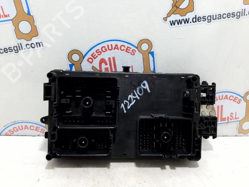 Used Fuse box OPEL INSIGNIA A Saloon (G09) 2.0 CDTI (69) (131 hp) 20744478