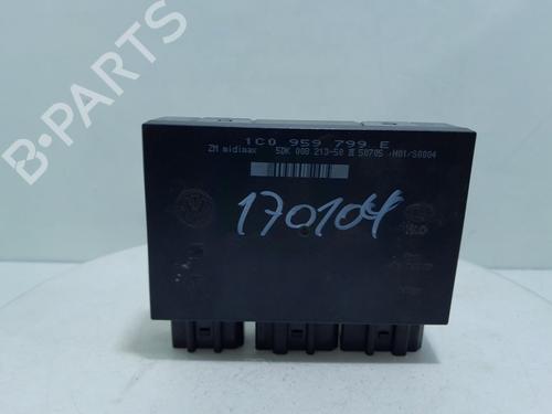Used Electronic module SEAT LEON (1M1) [1999-2006]  21267010