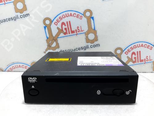 Used Radio LAND ROVER FREELANDER 2 (L359) 2.2 TD4 4x4 (152 hp) 20757357