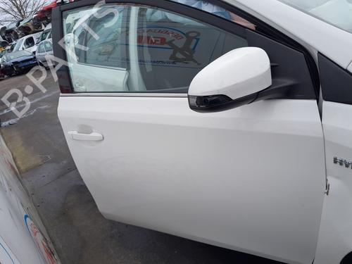 right-front-door-toyota-auris-_e18_-2012-2013-2014-2015-2016-2017-2018-2019-33891171 main image