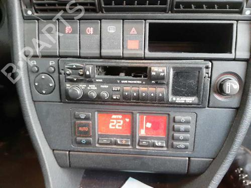 Left headlight AUDI A6 C4 (4A2) 2.3 | BP20729595C28