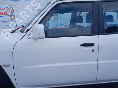 Used Left front door NISSAN PATROL GR V Wagon (Y61) [1997-2026]  32366826
