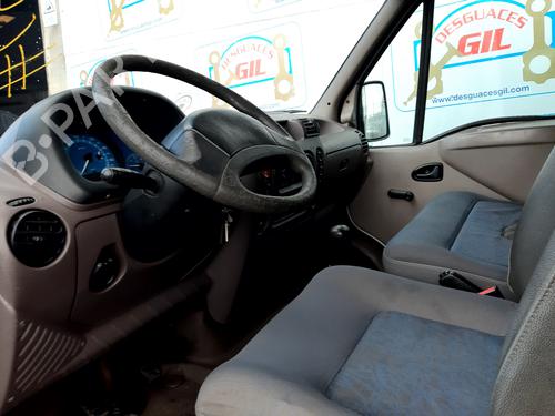 Left front door RENAULT MASTER II Bus (JD)  | BP23661357C2 