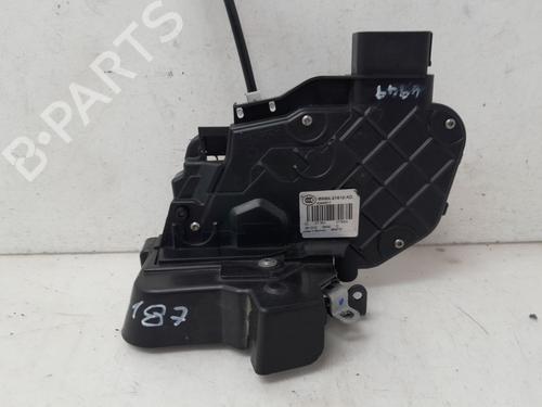 Serratura anteriore destra Serratura anteriore destra LAND ROVER FREELANDER 2 (L359) 2.2 TD4 4x4 (150 hp) 36502831 36502831