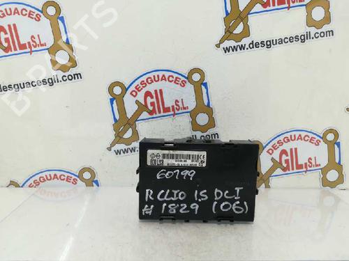 Used Fuse box RENAULT CLIO III (BR0/1, CR0/1) 1.5 dCi (BR17, CR17) (86 hp) 20808863