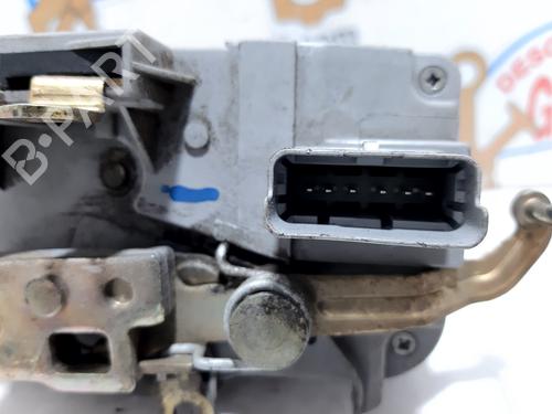 Front left lock PEUGEOT 807 (EB_) 2.2 HDi | BP20740918C98