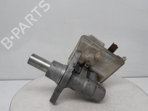 Used Brake master cylinder Brake master cylinder PEUGEOT 3008 I MPV (0U_) 2.0 HDi 150 / BlueHDi 150 (150 hp) 34131959 34131959