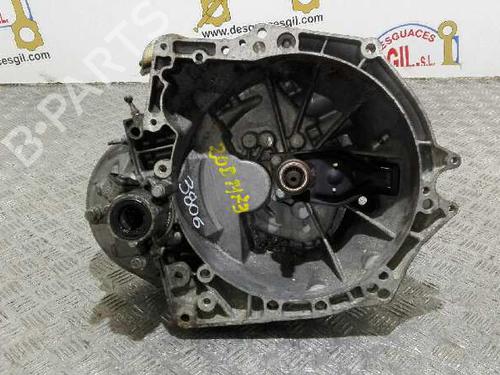 Used Gearbox PEUGEOT 206 Hatchback (2A/C) [1998-2012]  20775477