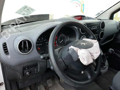 Front wiper motor PEUGEOT PARTNER Tepee  | BP20735164M29 
