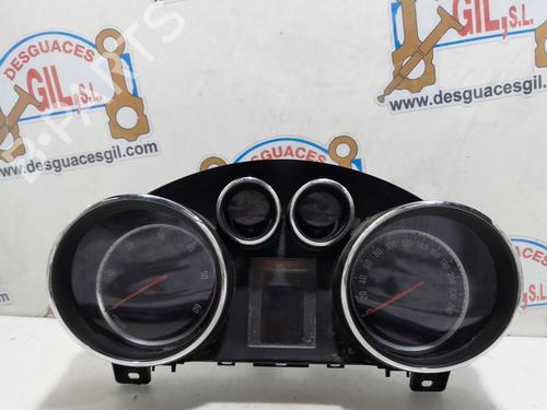 Used Instrument cluster OPEL ASTRA J (P10) [2009-2016]  20772448