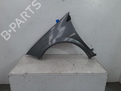 Used Left front fenders RENAULT MEGANE II Saloon (LM0/1_) [2003-2025]  26333172