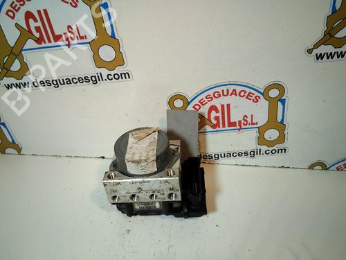 Used ABS pump RENAULT SCÉNIC II (JM0/1_) [2003-2010]  20789406