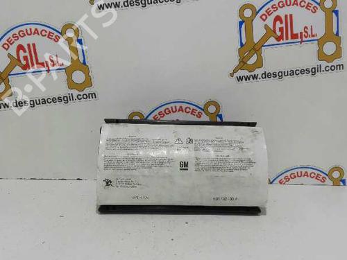 Used Passenger airbag OPEL ZAFIRA / ZAFIRA FAMILY B (A05) 1.9 CDTI (M75) (100 hp) 20784455