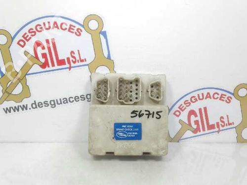 Used Electronic module Electronic module LAND ROVER RANGE ROVER II (P38A) 2.5 D 4x4 (136 hp) 34239526 34239526