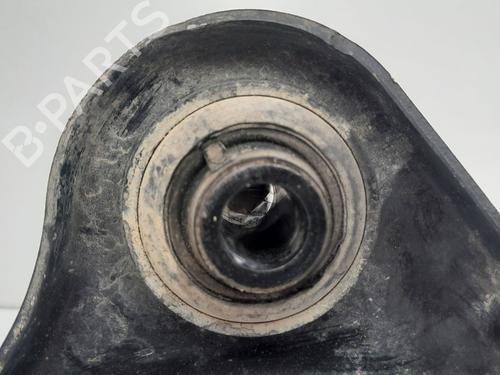 Left front suspension arm PEUGEOT 208 I (CA_, CC_) 1.2 VTI 82 | BP29953573M12