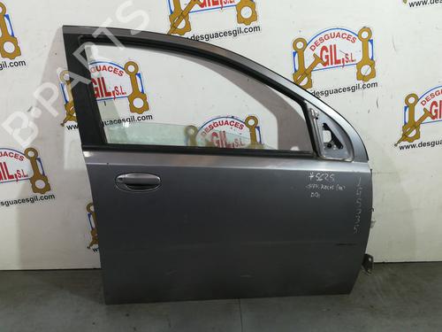 Used Right front door CHEVROLET AVEO / KALOS Hatchback (T200) 1.4 16V (94 hp) 20757266