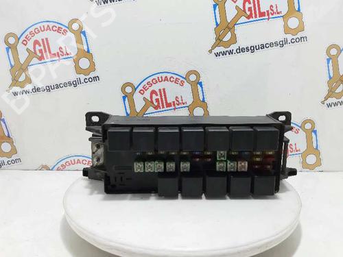 Used Fuse box CHRYSLER VOYAGER / GRAND VOYAGER III (GS_, NS_) 2.5 TD (116 hp) 20731365