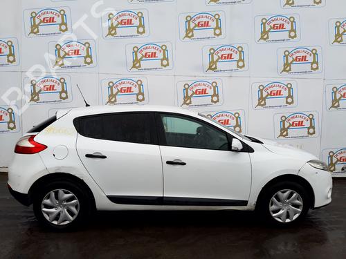 Electronic module RENAULT MEGANE III Hatchback (BZ0/1_, B3_) 1.5 dCi | BP26440846M83  - Image 6