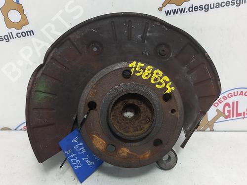 Used Right front steering knuckle MERCEDES-BENZ VITO Bus (W639) [2003-2025]  20765573