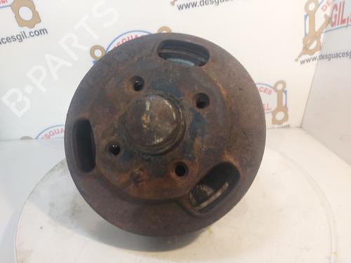 Used Left front steering knuckle SEAT 600 (110B) [1963-1970]  21828030