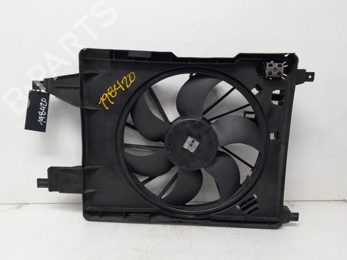 Used Radiator fan RENAULT MEGANE II Saloon (LM0/1_) [2003-2026]  31274956