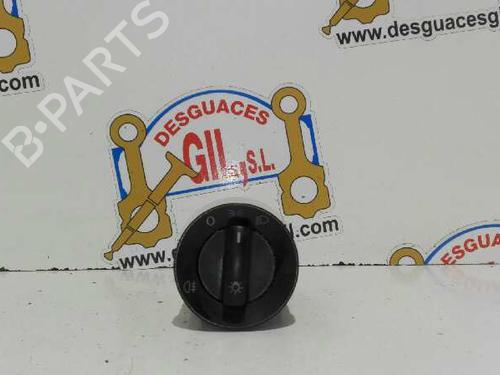 Used Headlight switch VW POLO (9N_, 9A_) 1.4 TDI (75 hp) 20782894