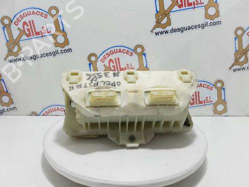 Used Passenger airbag OPEL ASTRA H GTC (A04) [2005-2010]  20731432