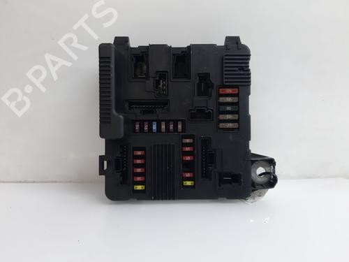 Used Fuse box Fuse box RENAULT CLIO II (BB_, CB_) 1.5 dCi (B/CB07) (65 hp) 34132568 34132568