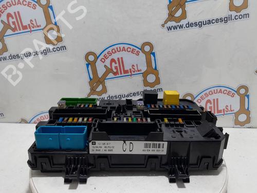 Zekeringkast OPEL ASTRA H (A04) [2004-2014]  20766940