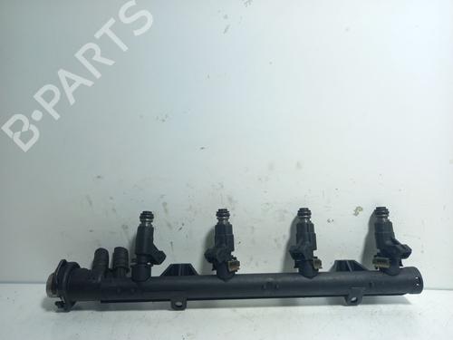Used Injection rail Injection rail SEAT CORDOBA Vario (6K5) 1.4 i (60 hp) 34129228 34129228