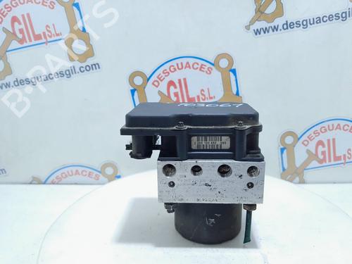 Used ABS pump RENAULT MEGANE II (BM0/1_, CM0/1_) 1.6 16V (BM0C, CM0C) (113 hp) 20768645