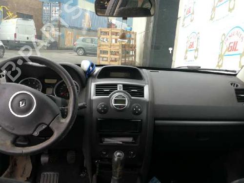 Engine control unit (ECU) RENAULT MEGANE II (BM0/1_, CM0/1_) 1.4 16V (BM0B, CM0B) | BP20733082M57 