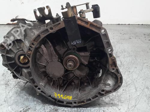Used Gearbox MERCEDES-BENZ VITO Van (W638) 110 CDI 2.2 (638.094) (102 hp) 31072324