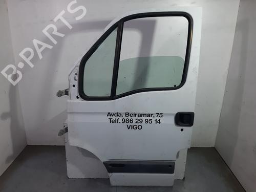 Used Left front door RENAULT MASTER II Bus (JD) [1997-2010]  23661357