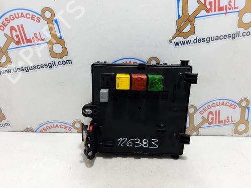 Fuse box OPEL VECTRA C (Z02) 1.9 CDTI (F69) | BP20746238E1 