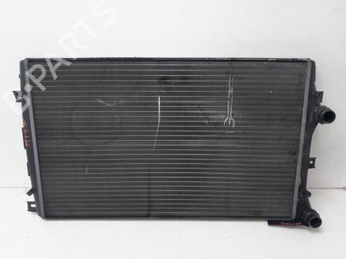 Kjøler VW GOLF V (1K1) [2003-2010]  30832783