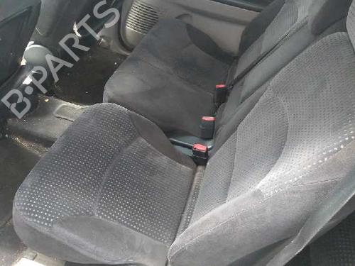 Højre bremsekaliber foran MITSUBISHI GRANDIS (NA_W) 2.0 DI-D (NA8W) | BP20797788M104 