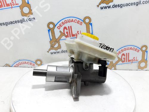 Used Brake master cylinder AUDI A4 B7 (8EC) 2.0 TDI 16V (140 hp) 20743929
