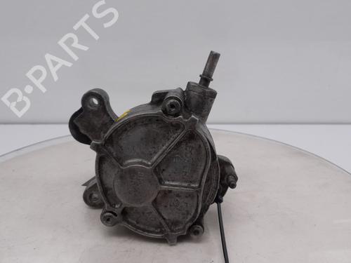 Used Vacuum pump PEUGEOT 407 (6D_) 2.0 HDi 135 (6DRHRH, 6DRHRE, 6DRHRG, 6DRHRJ) (136 hp) 31316703