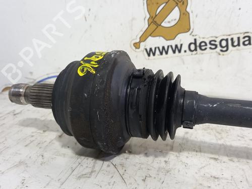 Left rear driveshaft MERCEDES-BENZ C-CLASS (W205) C 300 BlueTEC Hybrid / h (205.012) | BP20763511M40 