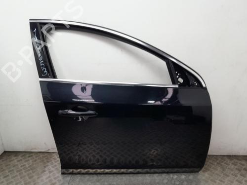 Used Right front door VOLVO V60 I (155) D3 / D4 (163 hp) 30964285
