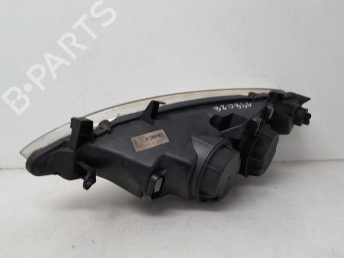 Right headlight PEUGEOT 307 (3A/C) 2.0 HDi 90 | BP31253364C29