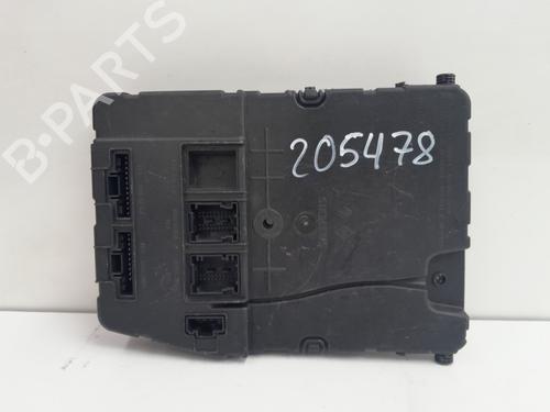 Used Fuse box Fuse box RENAULT MEGANE II (BM0/1_, CM0/1_) 1.5 dCi (BM02, BM13, BM2A, CM02, CM13) (101 hp) 34133908 34133908