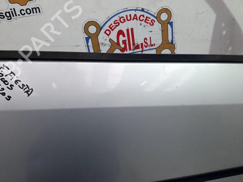 Right front door FORD FIESTA V (JH_, JD_) 1.4 TDCi | BP20761040C3 